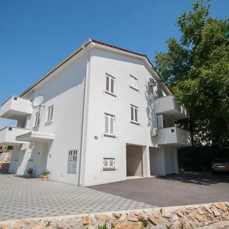 Deborah Apartment Baska (Krk)