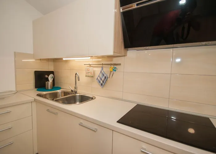 Deborah * باشْكا